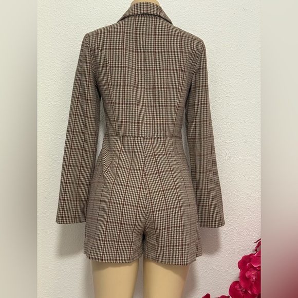 Promesa Brown Blazer Romper with Wrap Design - Picture 10 of 14
